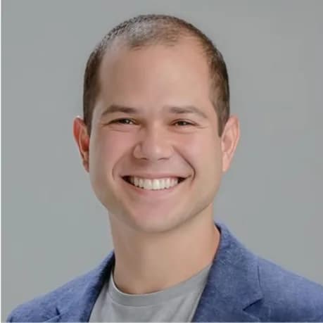 Portrait of Pedro Alves, CTO of Thoth AI